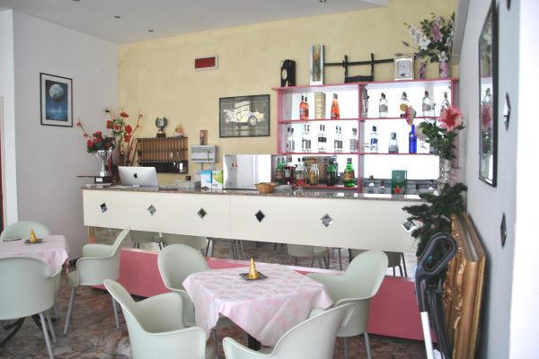 Hotel Luna Rossa Rimini Exterior foto